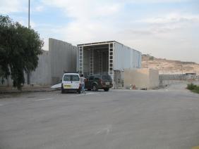 Irtach - new building for car passageway