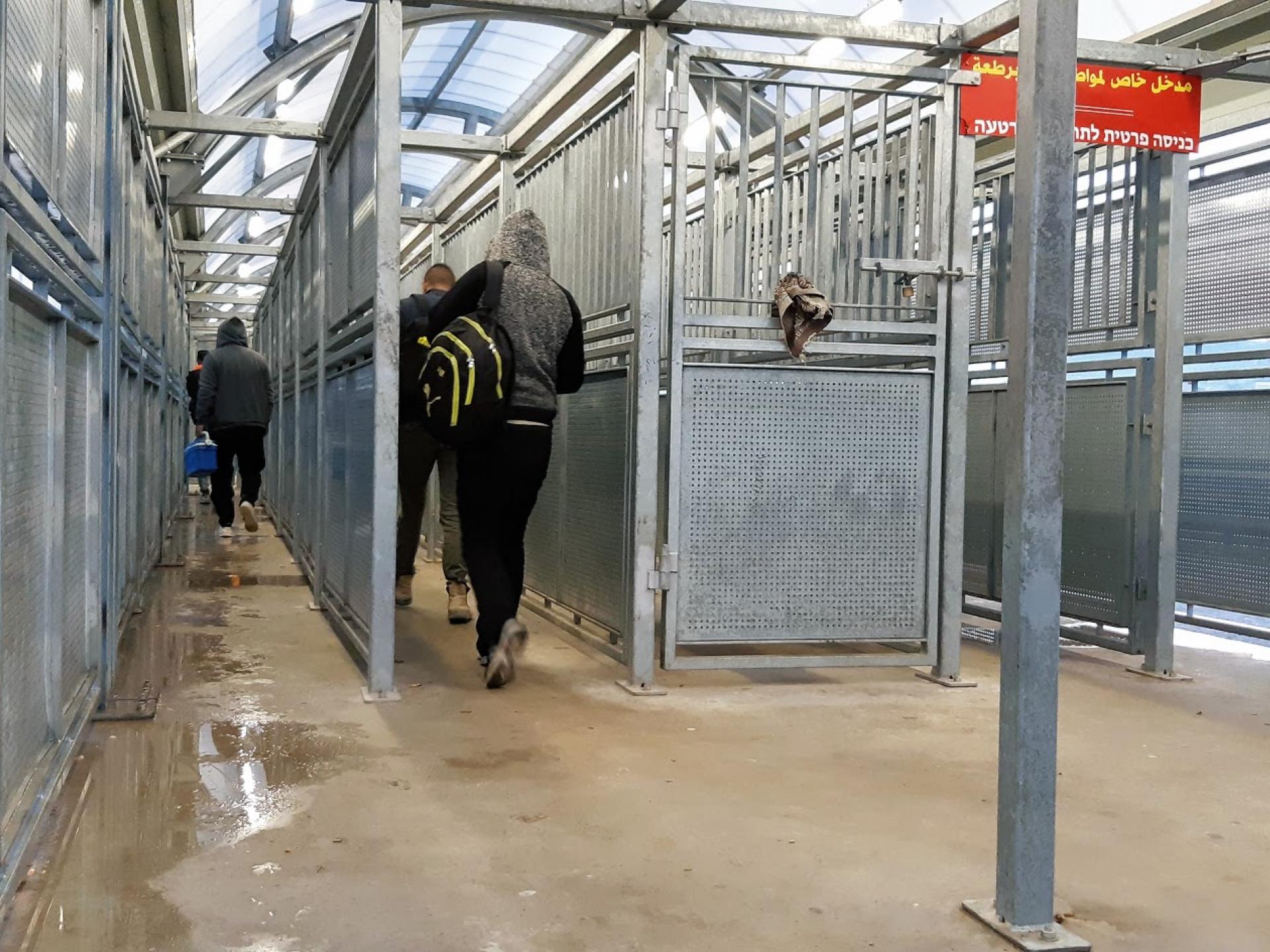 Barta’a Checkpoint: The shiny new cage does not stop the rain from falling in
