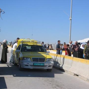 Huwwara checkpoint 2006