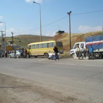 Hamra/Beqaot checkpoint 25.04.06