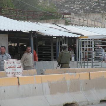 Beit Furik checkpoint 06.11.08