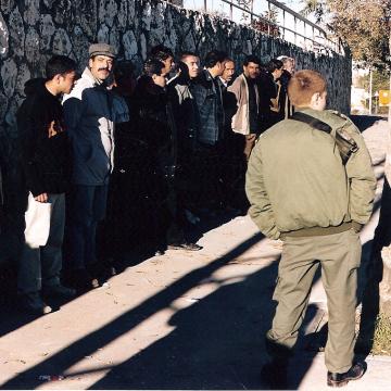 Bethlehem checkpoint 15.03. 2002