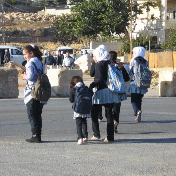 Beit 'Einun (Shuyukh intersection) 01.11.10