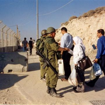 Qalandiya checkpoint 2003