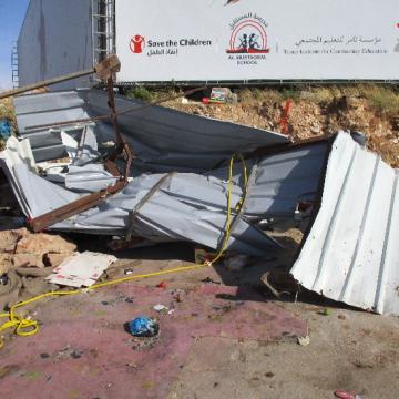 שאריות דוכני הפלסטינים שהחיילים הרסו