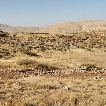 בקעת הירדן: דרכי עפר נידחות בהן נסענו