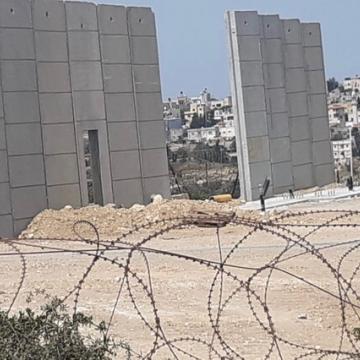 Aanin checkpoint: the ugly wall, the face of the occupation