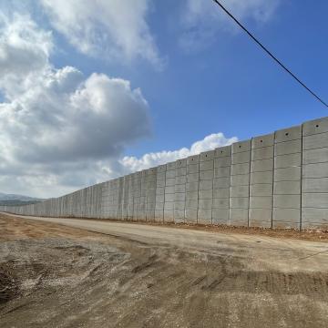 מחסום טורה-שקד: החומה נמתחת מזרחה
