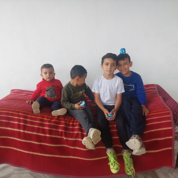 Fuqeiqis - the children happy with the crembo