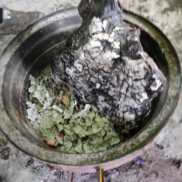 אל-פאריסייה: תנור חימום על גחלים