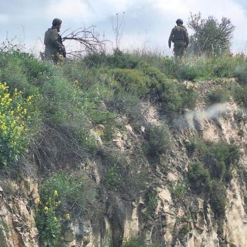 בורין: חיילים על צלע הגבעה 