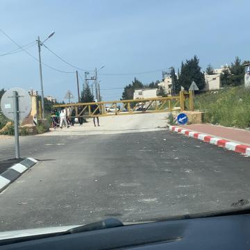 דורא אל-פוואר: המחסום סגור ואנשים נאלצים ללכת מסביב ברגל