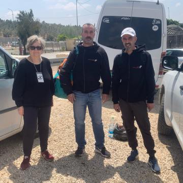 On the way to Rahwe - With the 2 Palestinian workers who work at the factory in Sderot
